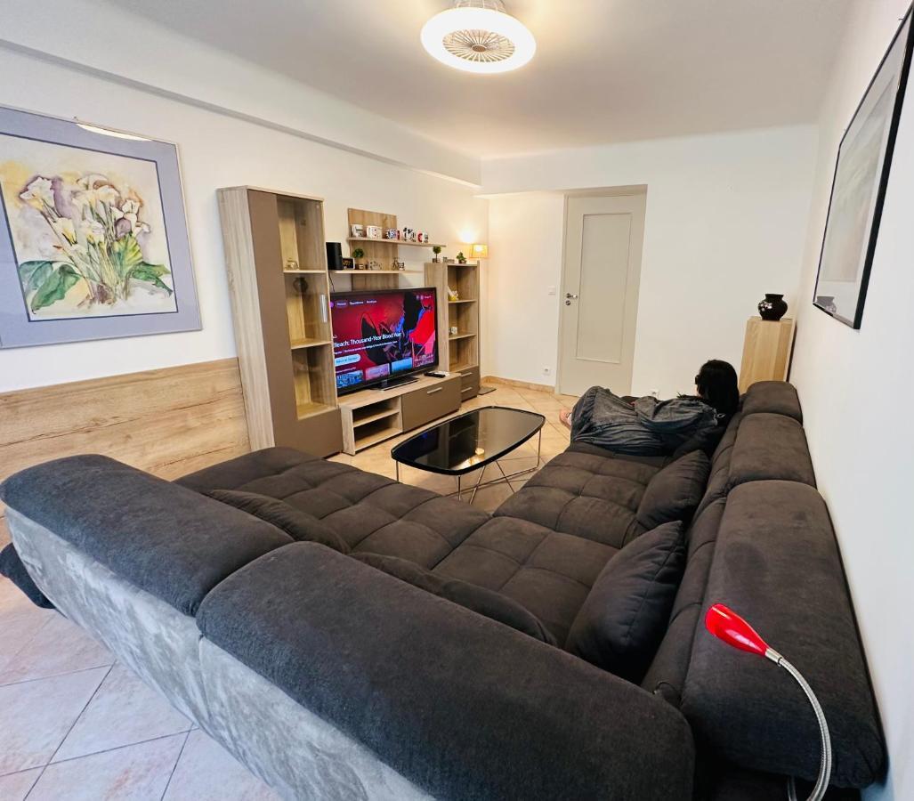 The Nice: Cozy 3-Room Airport Getaway Exterior photo