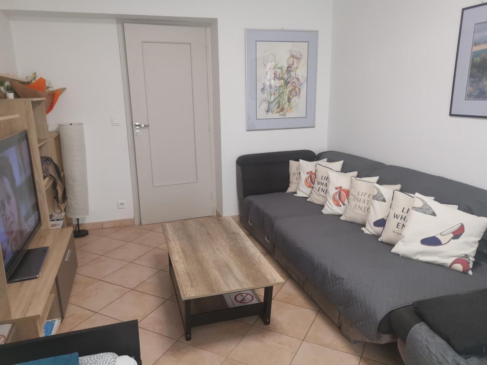 The Nice: Cozy 3-Room Airport Getaway Exterior photo